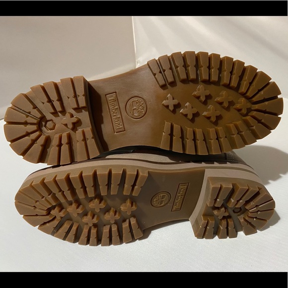 Timberland Women's Courmayeur Valley Lace Up Boot - Picture 5 of 6